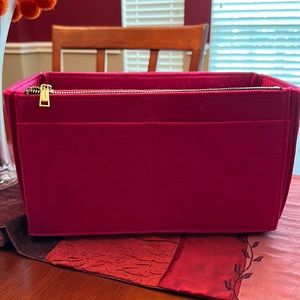 Priced to Sell! NEVERFULL MM Felt Insert/Organizer for Pivoine Interior.
